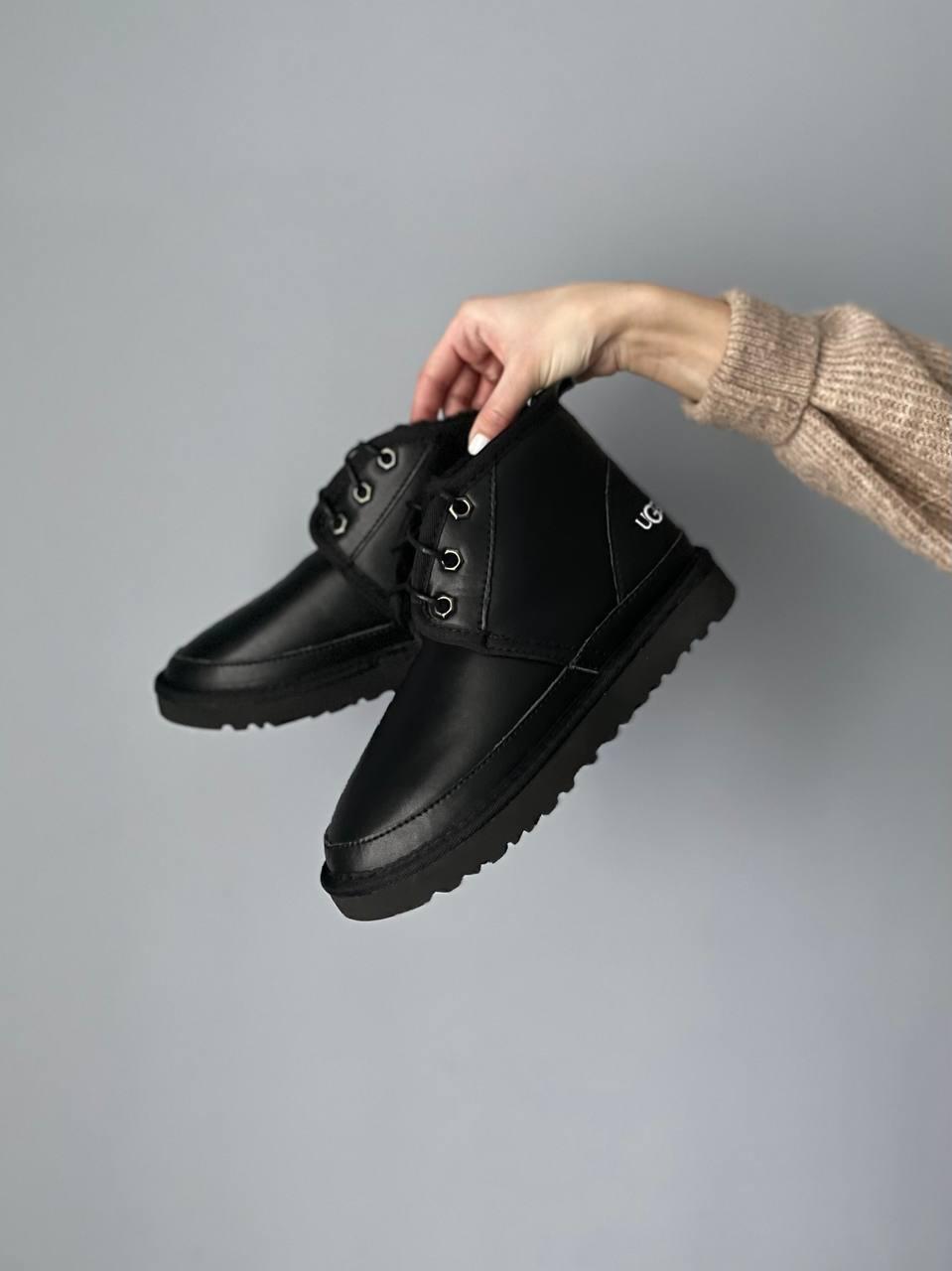 UGG Neumel Leather Black