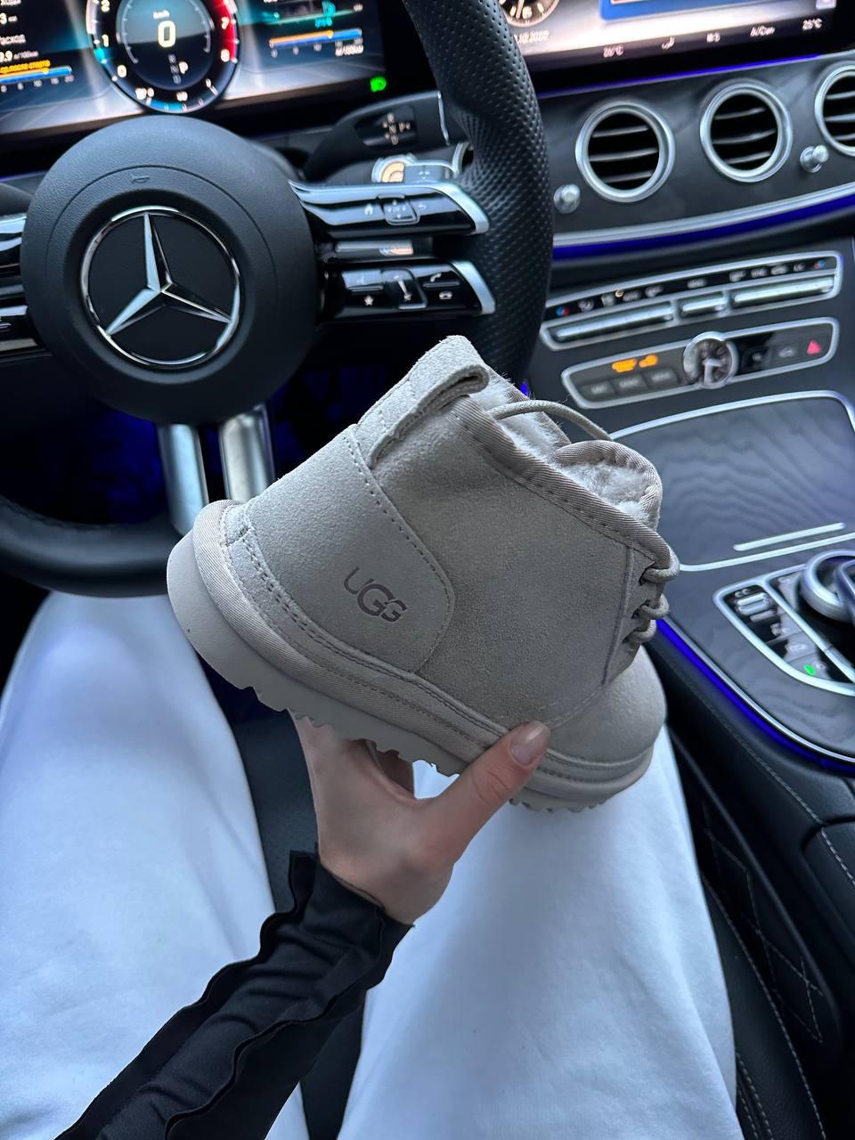 UGG Neumel Grey v2