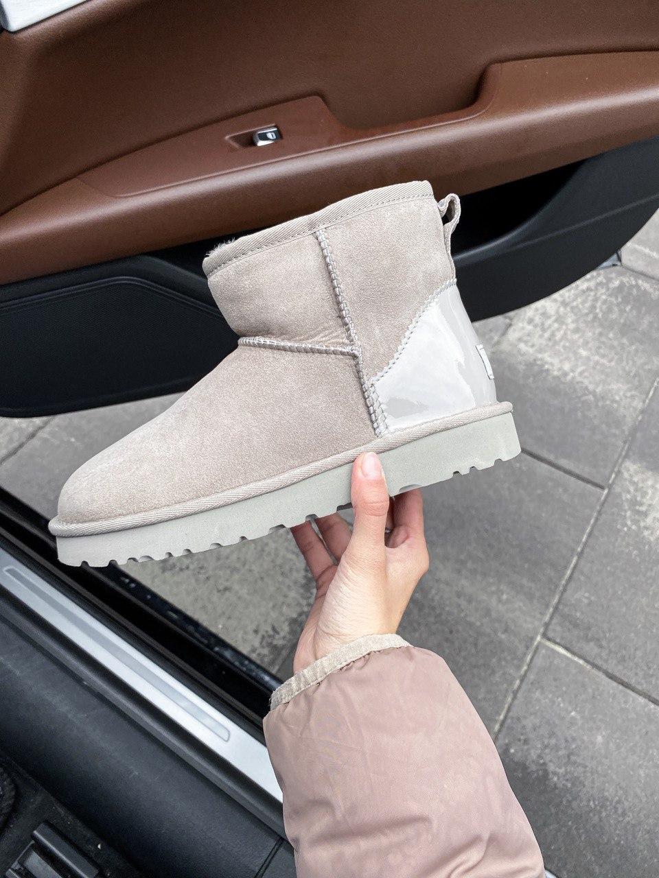 UGG Classic Mini Beige 2.0