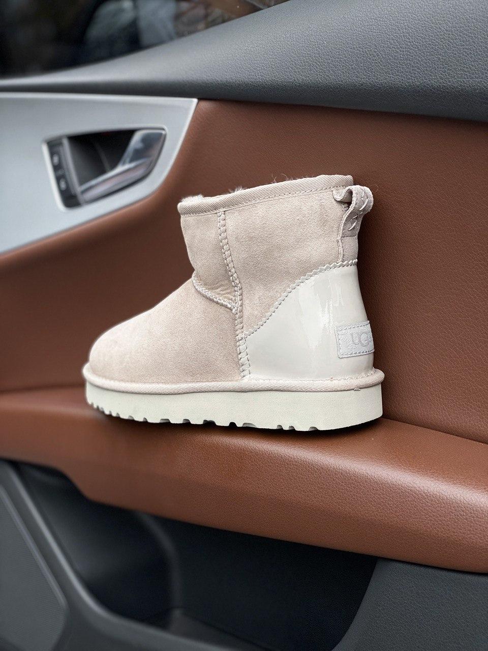 UGG Classic Mini Beige 2.0