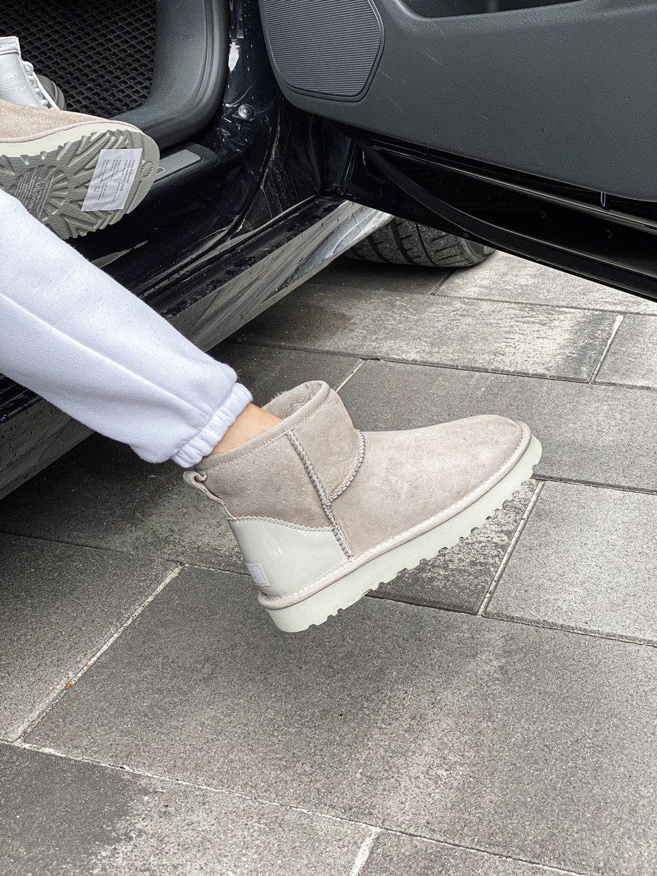 UGG Classic Mini Beige 2.0