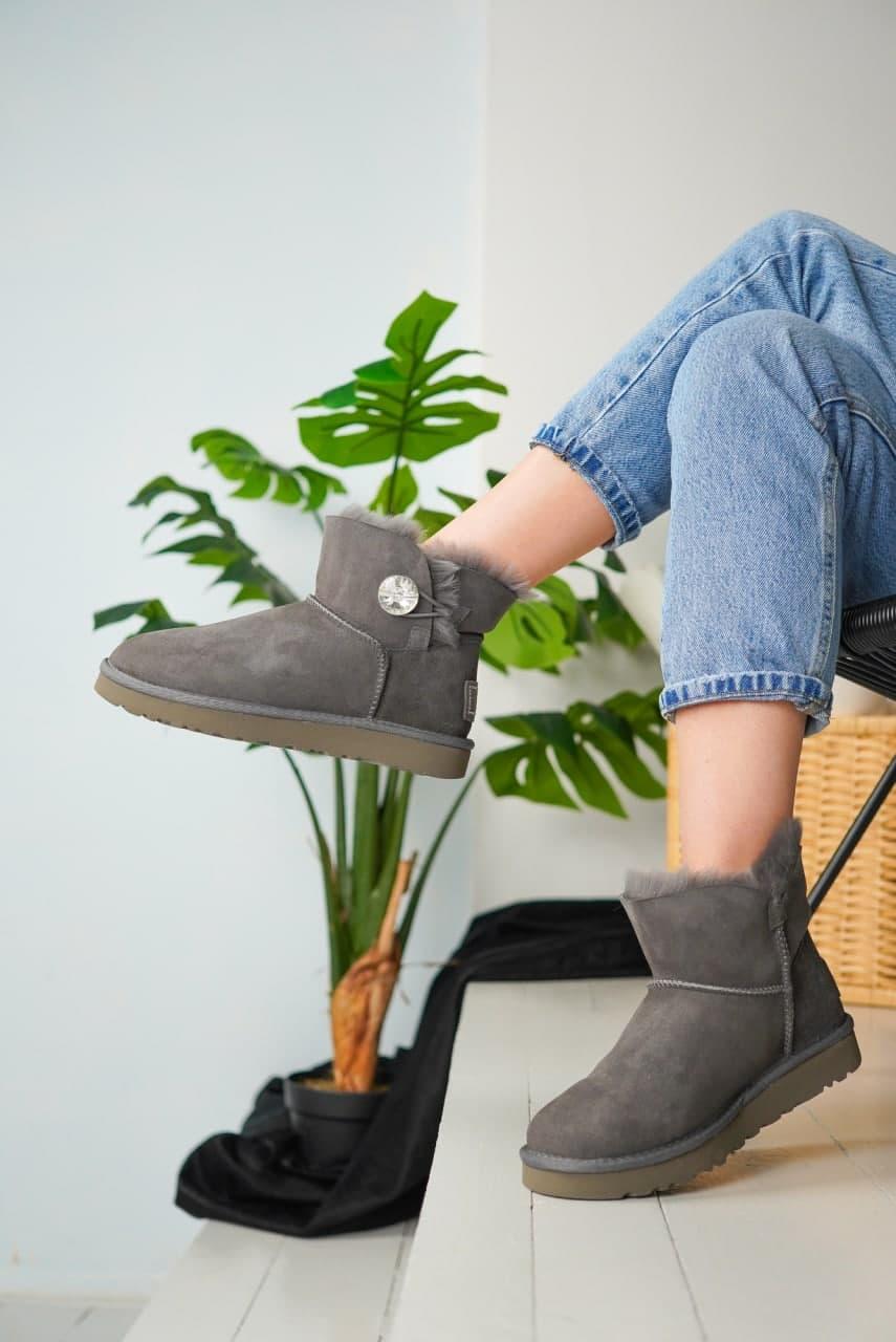 UGG Grey 4