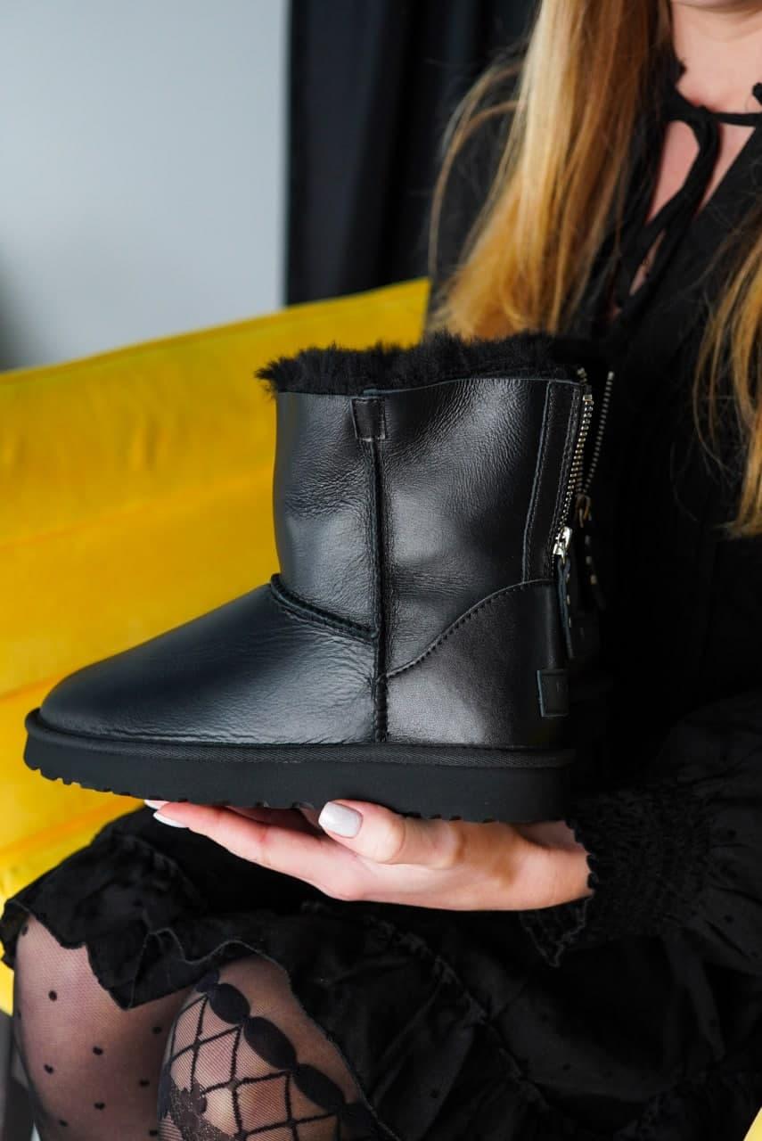 UGG Classic Short Mini 2 Zip Boot Black 5