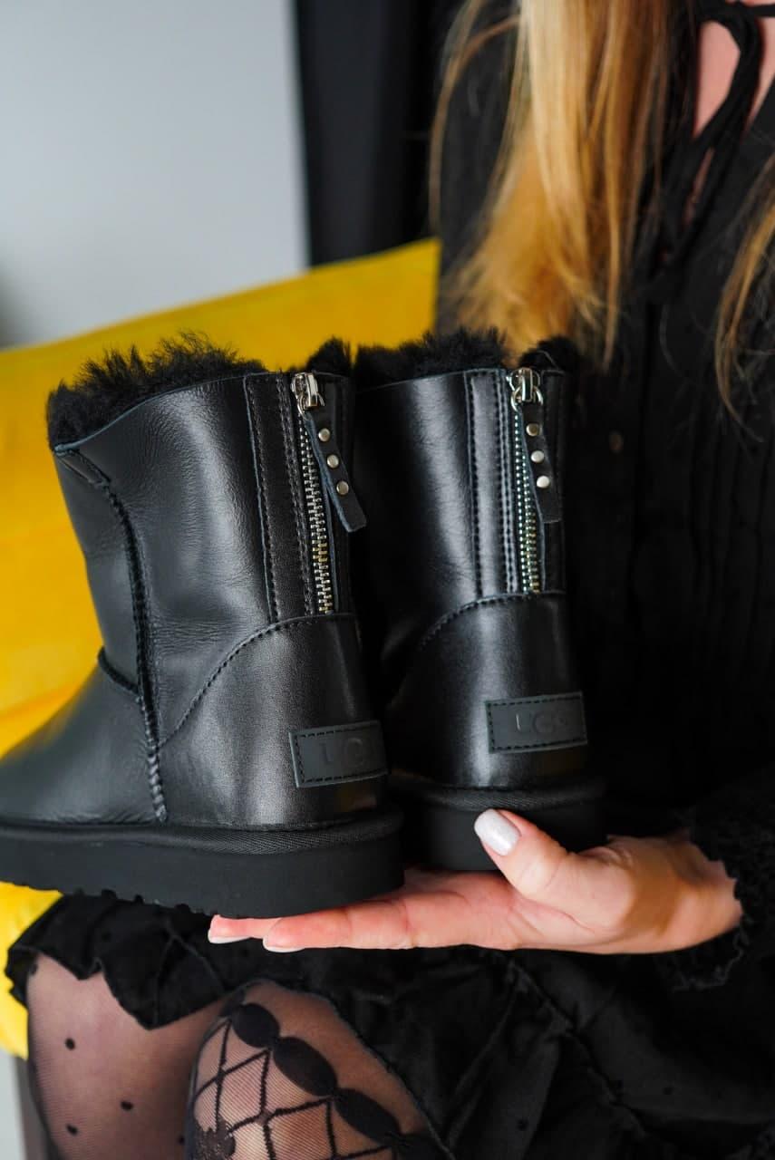 UGG Classic Short Mini 2 Zip Boot Black 5