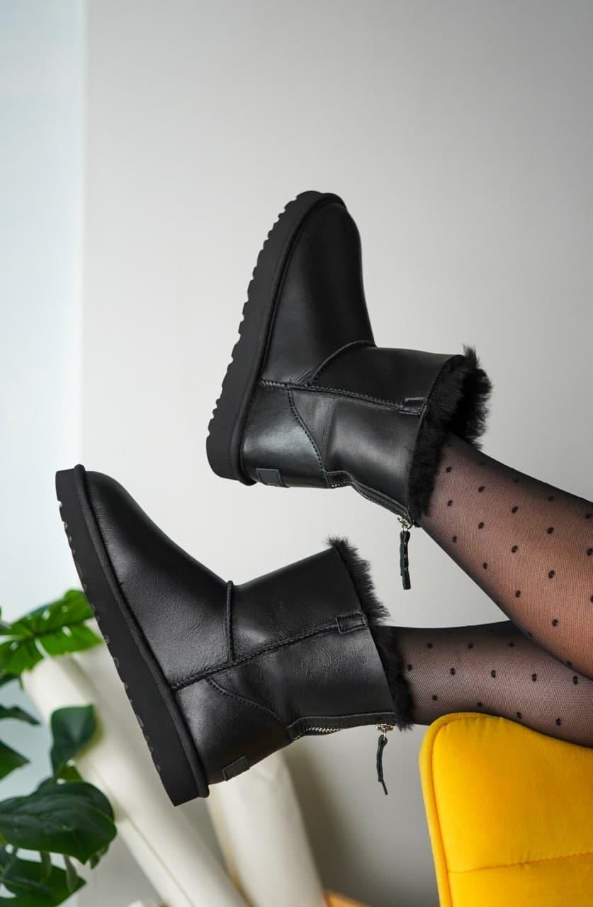 UGG Classic Short Mini 2 Zip Boot Black 5