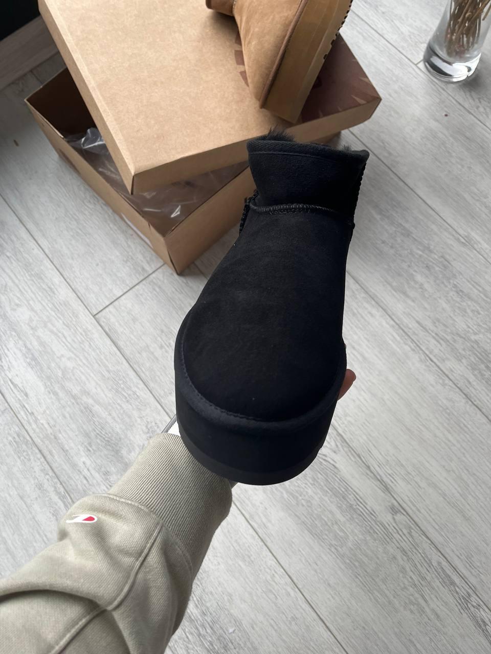 UGG Ultra Mini Platform Black