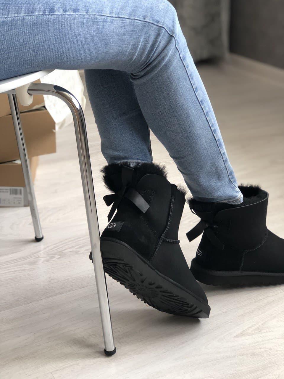 UGG Bailey Bow Black