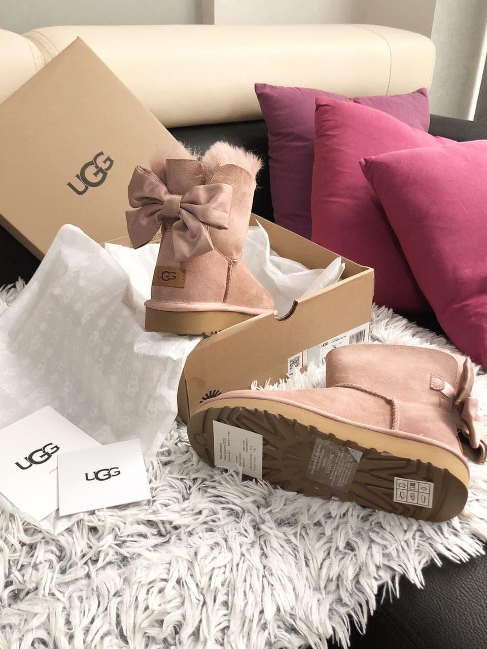 UGG Bailey Bow Pink 2