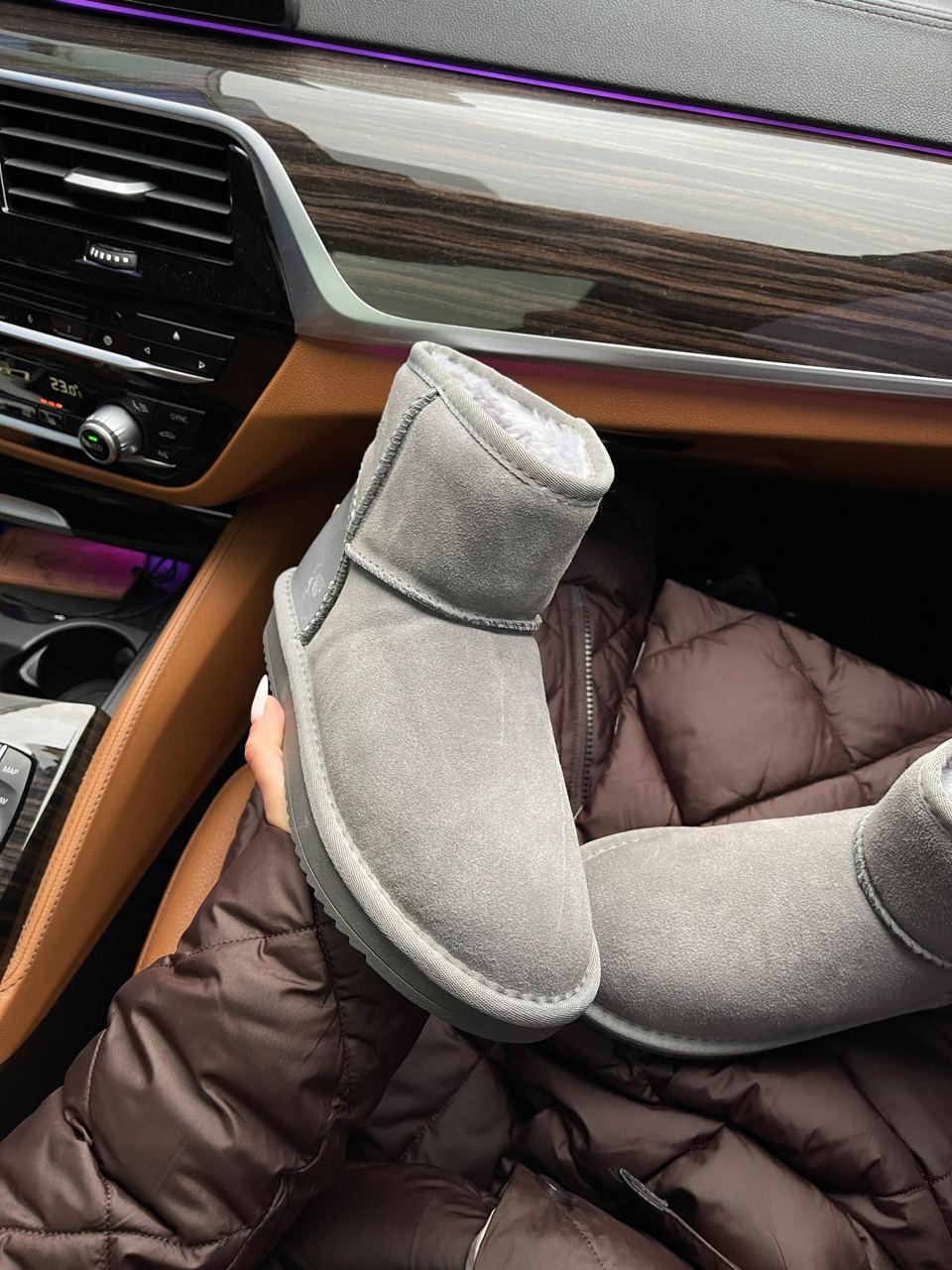 UGG Mini Classic Gray
