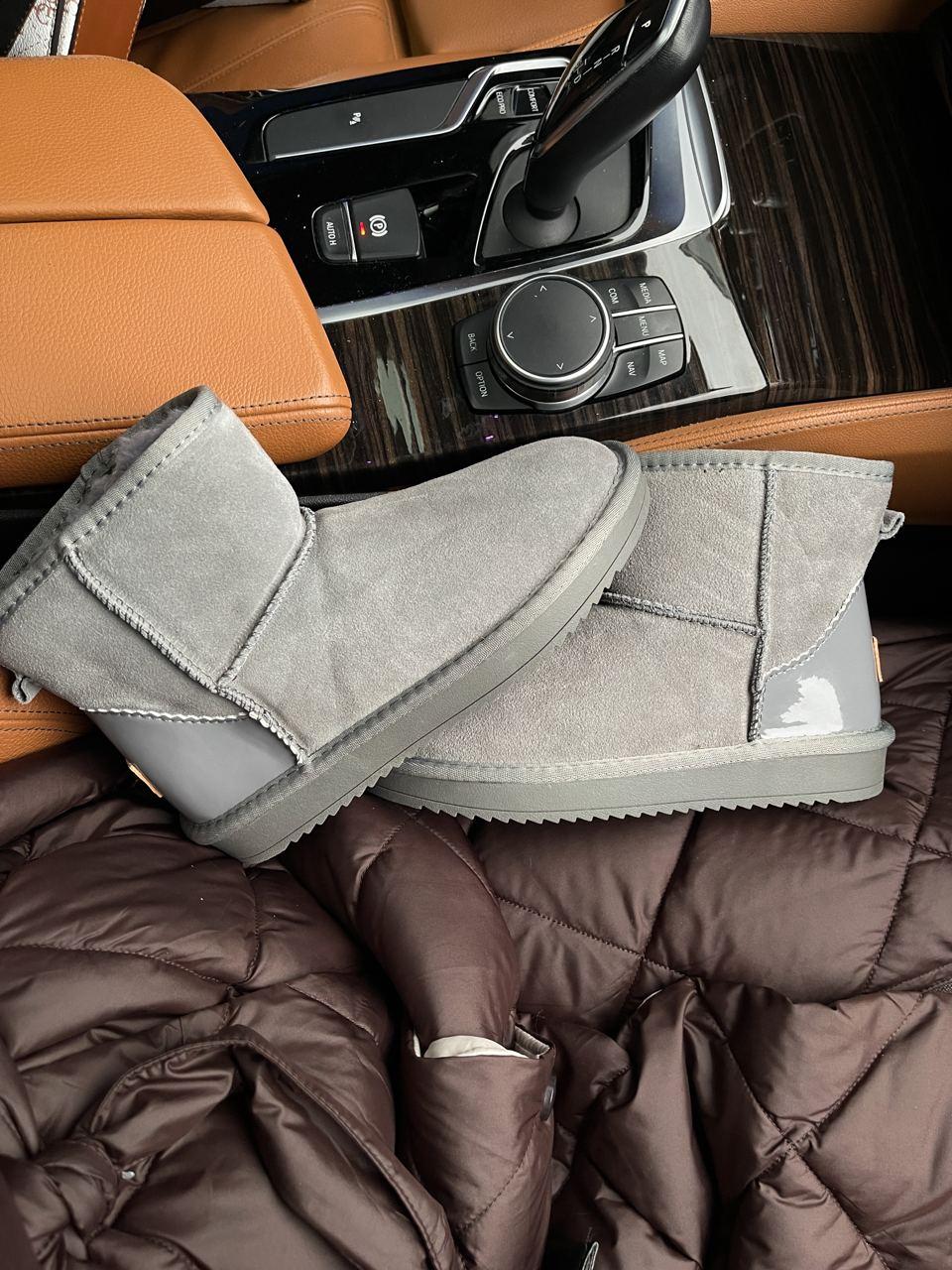 UGG Mini Classic Gray