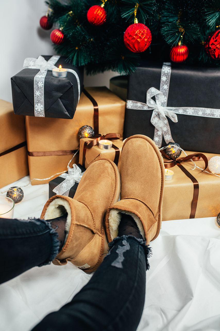 UGG Classic Mini Chestnut