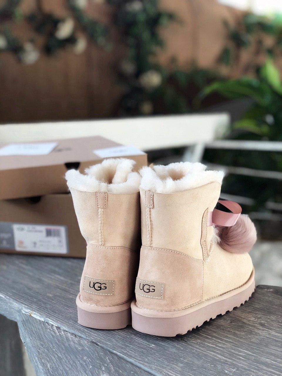 UGG Gita Powder Pink Suede v2