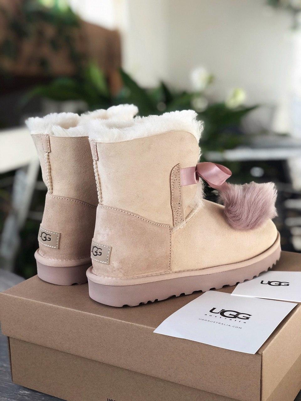 UGG Gita Powder Pink Suede v2