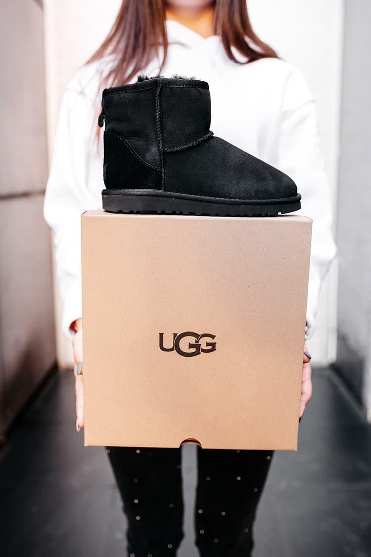 UGG Classic Mini Black 2