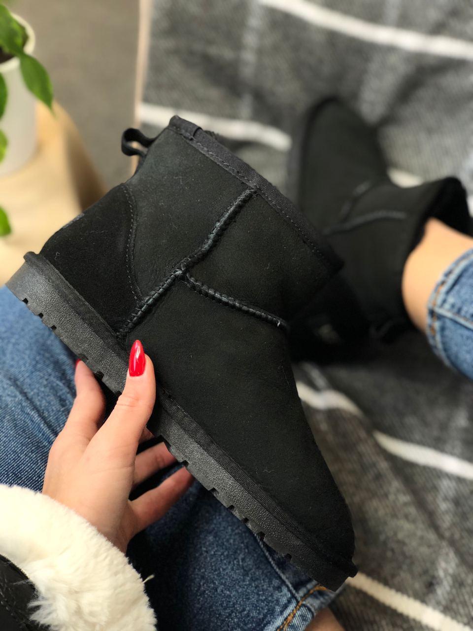 UGG Classic High Black Metallic 2