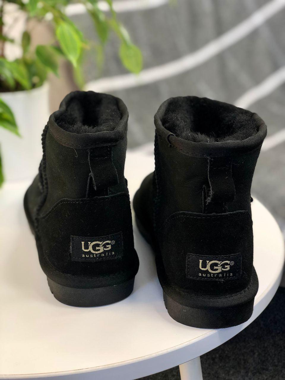 UGG Classic High Black Metallic 2