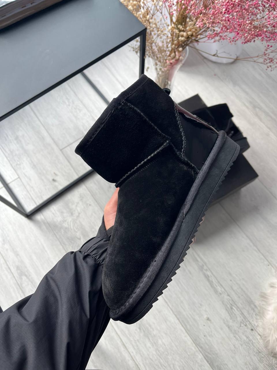 UGG Black (Лакований Задник)