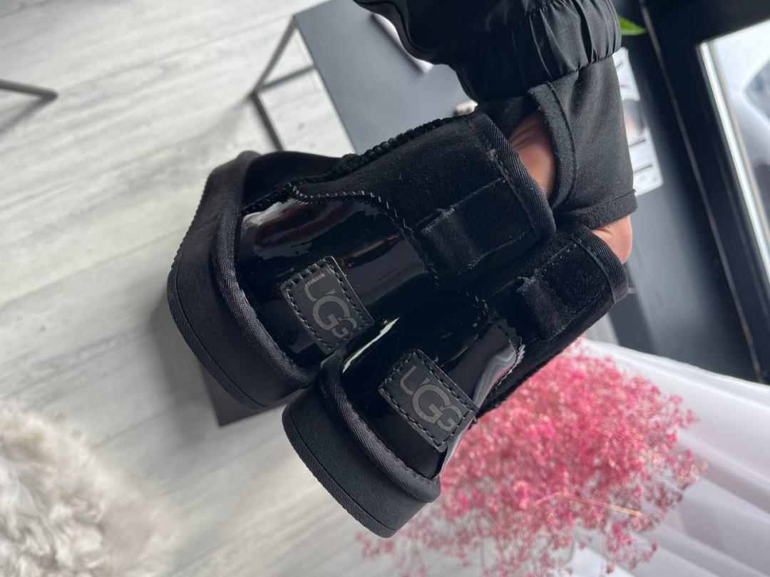 UGG Black (Лакований Задник)