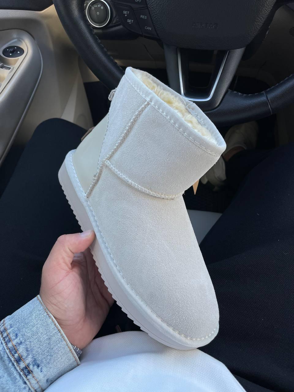 UGG Classic Light Mokko No Logo