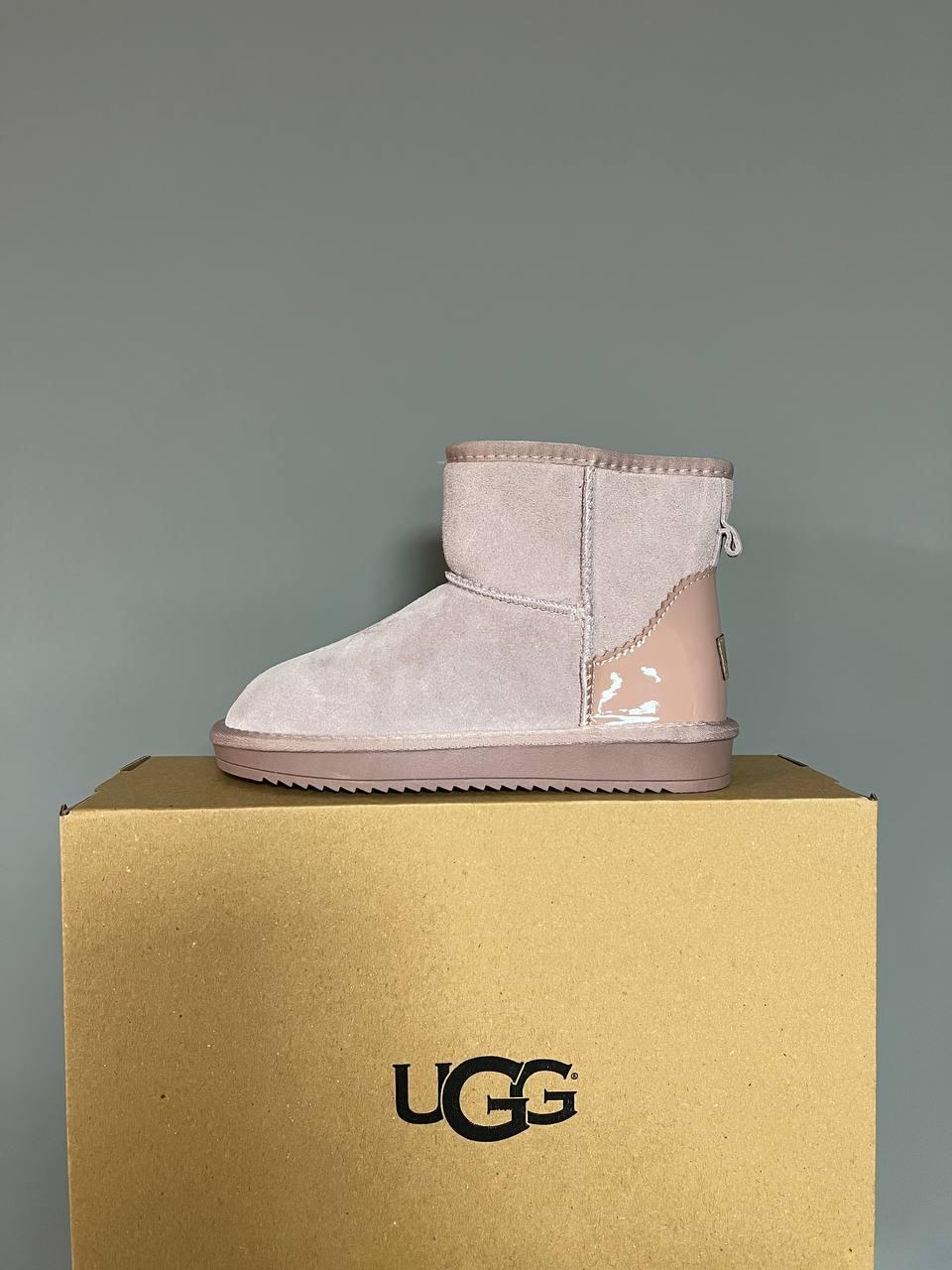 UGG Classic Pink LACQUER