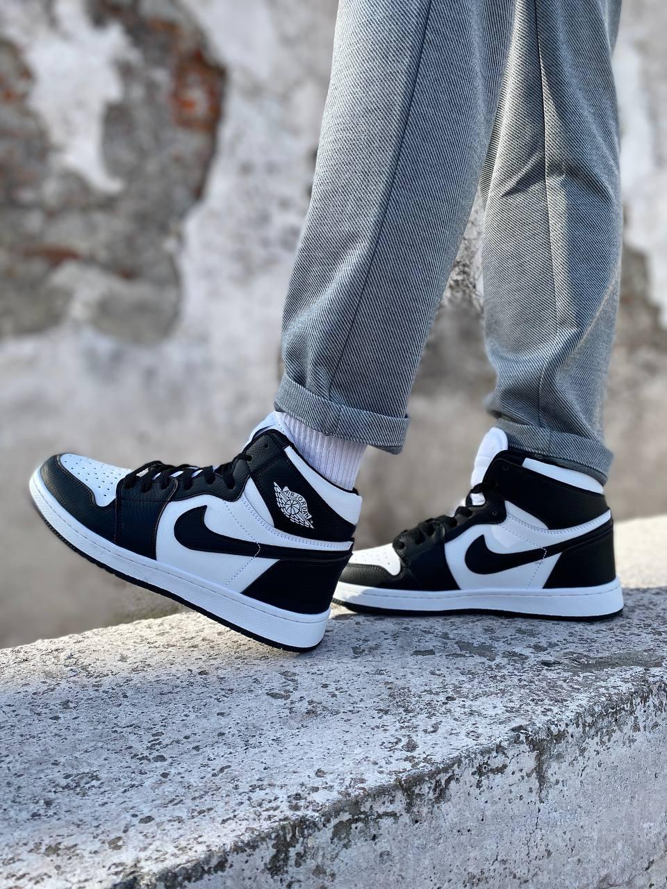 Nike Air Jordan 1 Retro High Black White 3.0