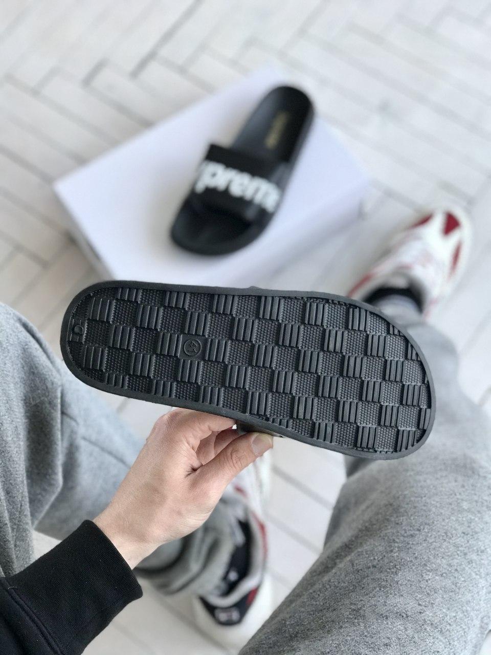 Supreme Black White