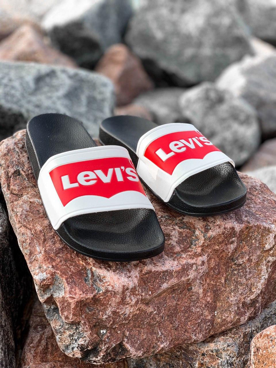 Levis Black White Red