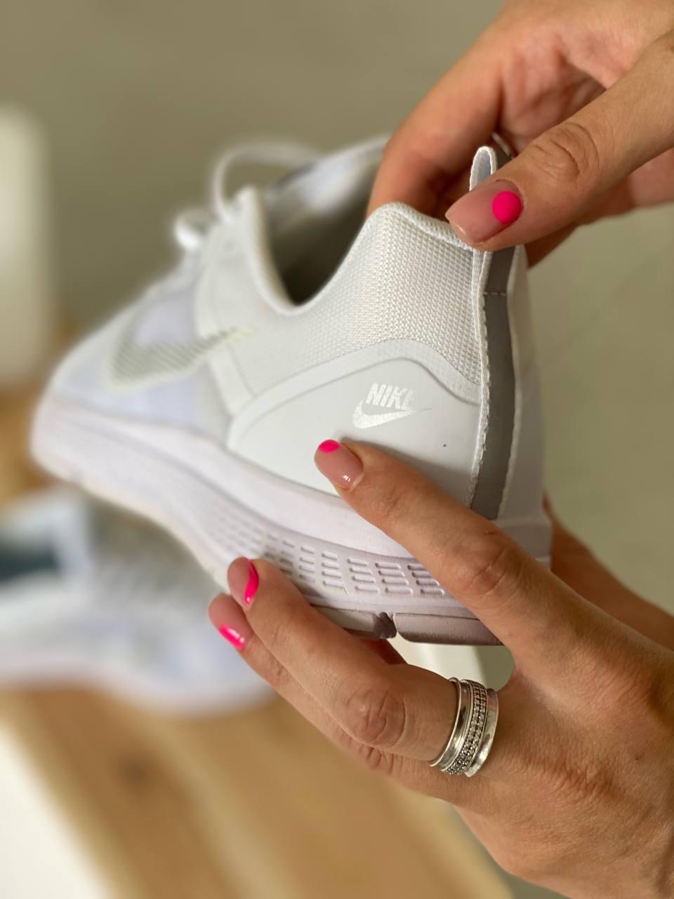 Nike Zoom White Silver