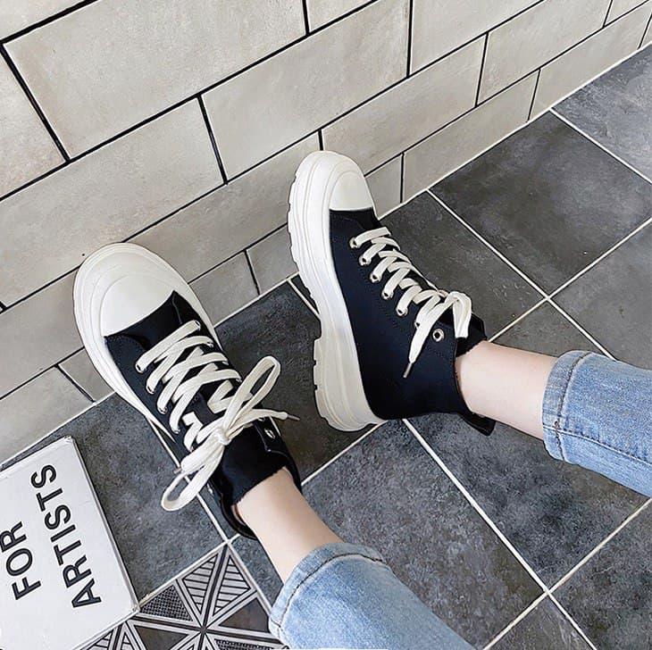 No Brand Boots Black White