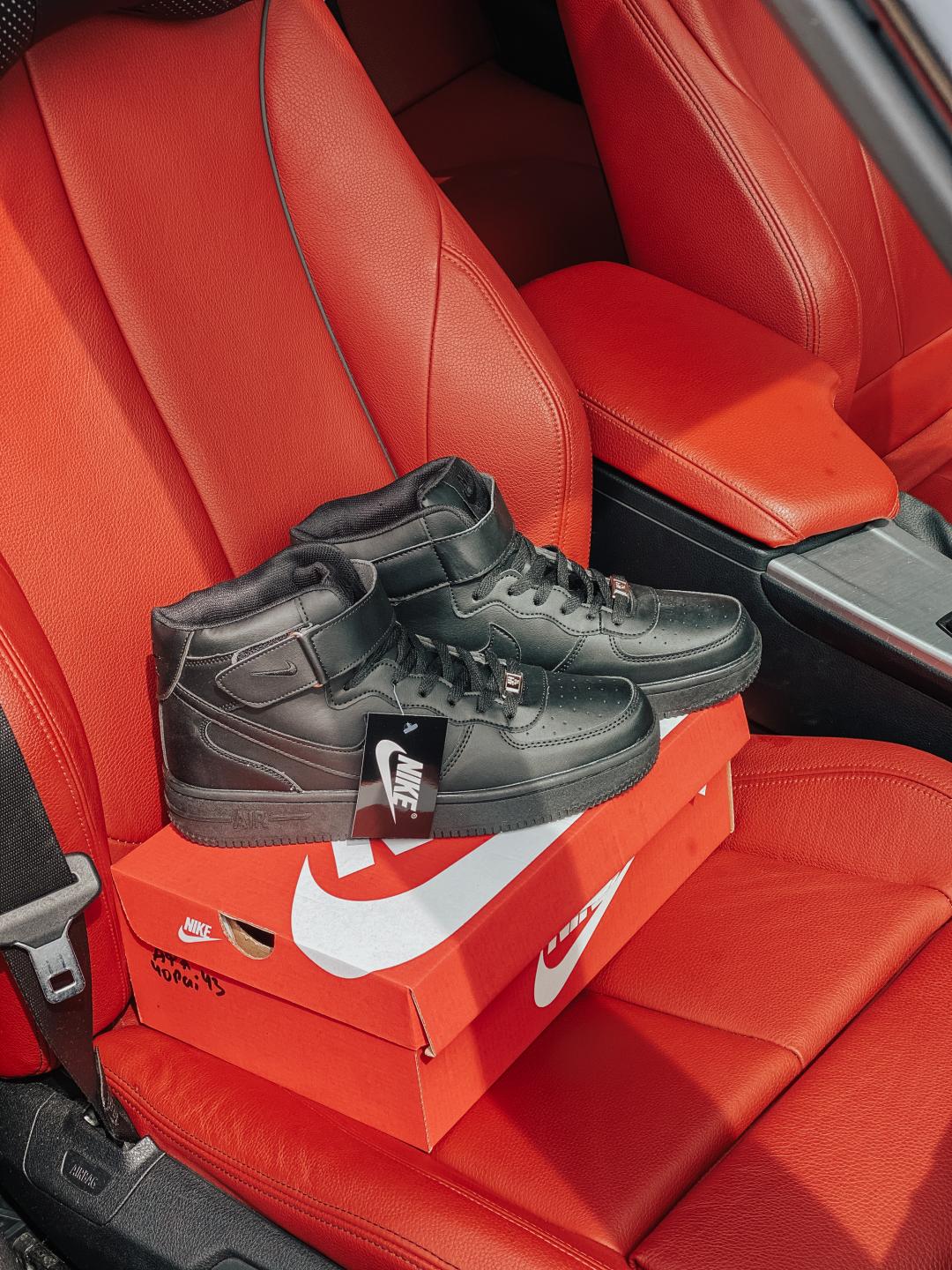 Nike Air Force 1 High Black White Logo