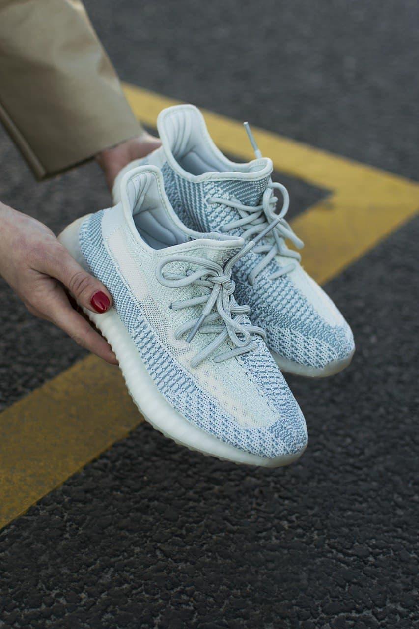 Adidas Yeezy 350 V2 Cloud White 1