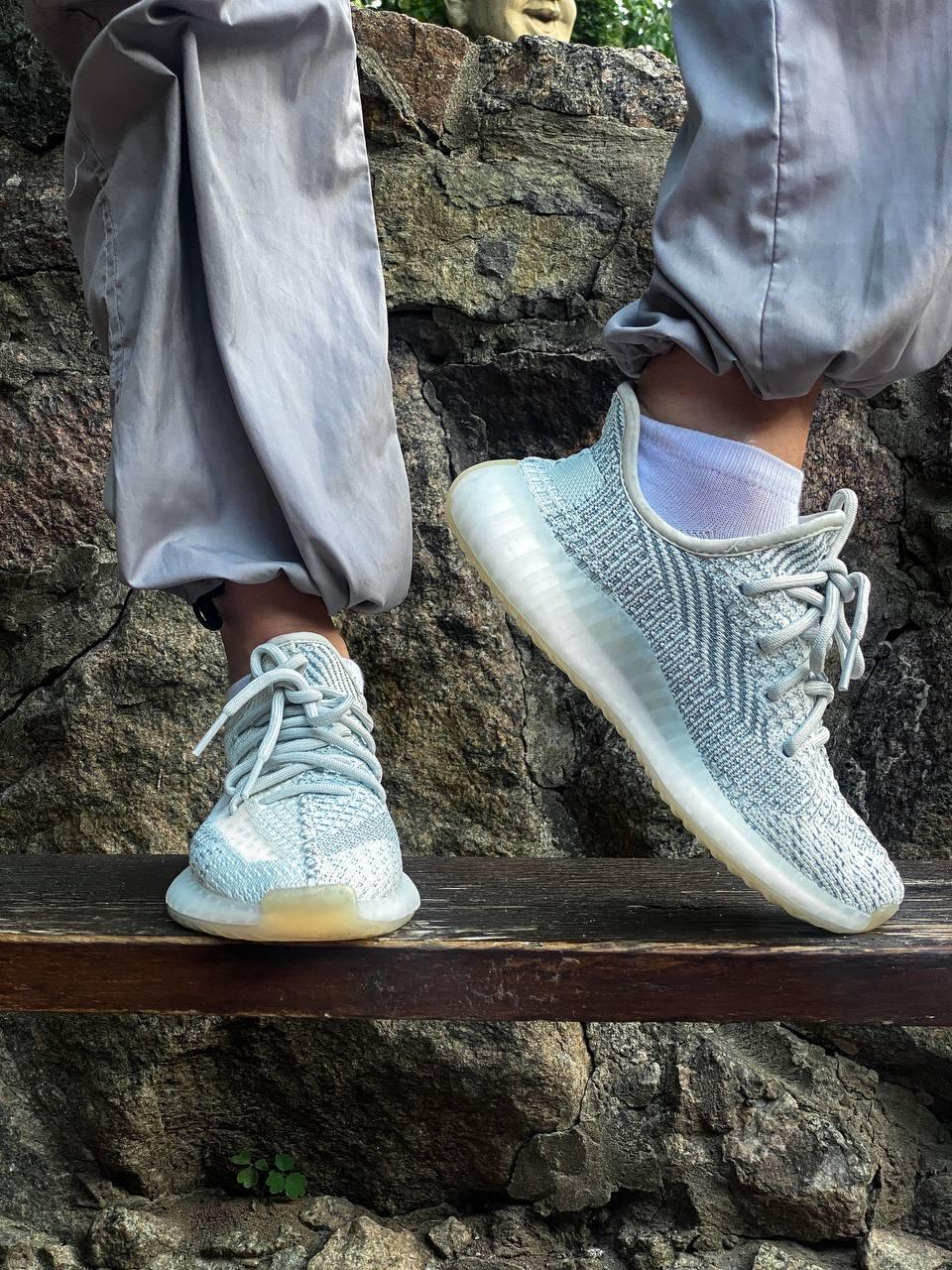 Adidas Yeezy 350 V2 Cloud White 1