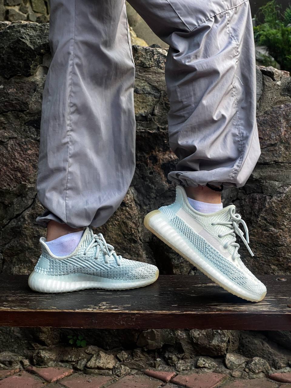 Adidas Yeezy 350 V2 Cloud White 1