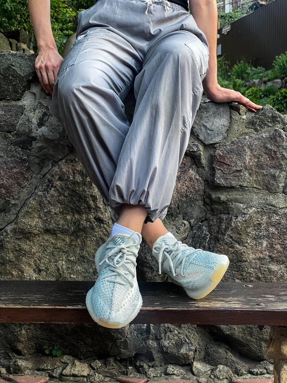 Adidas Yeezy 350 V2 Cloud White 1