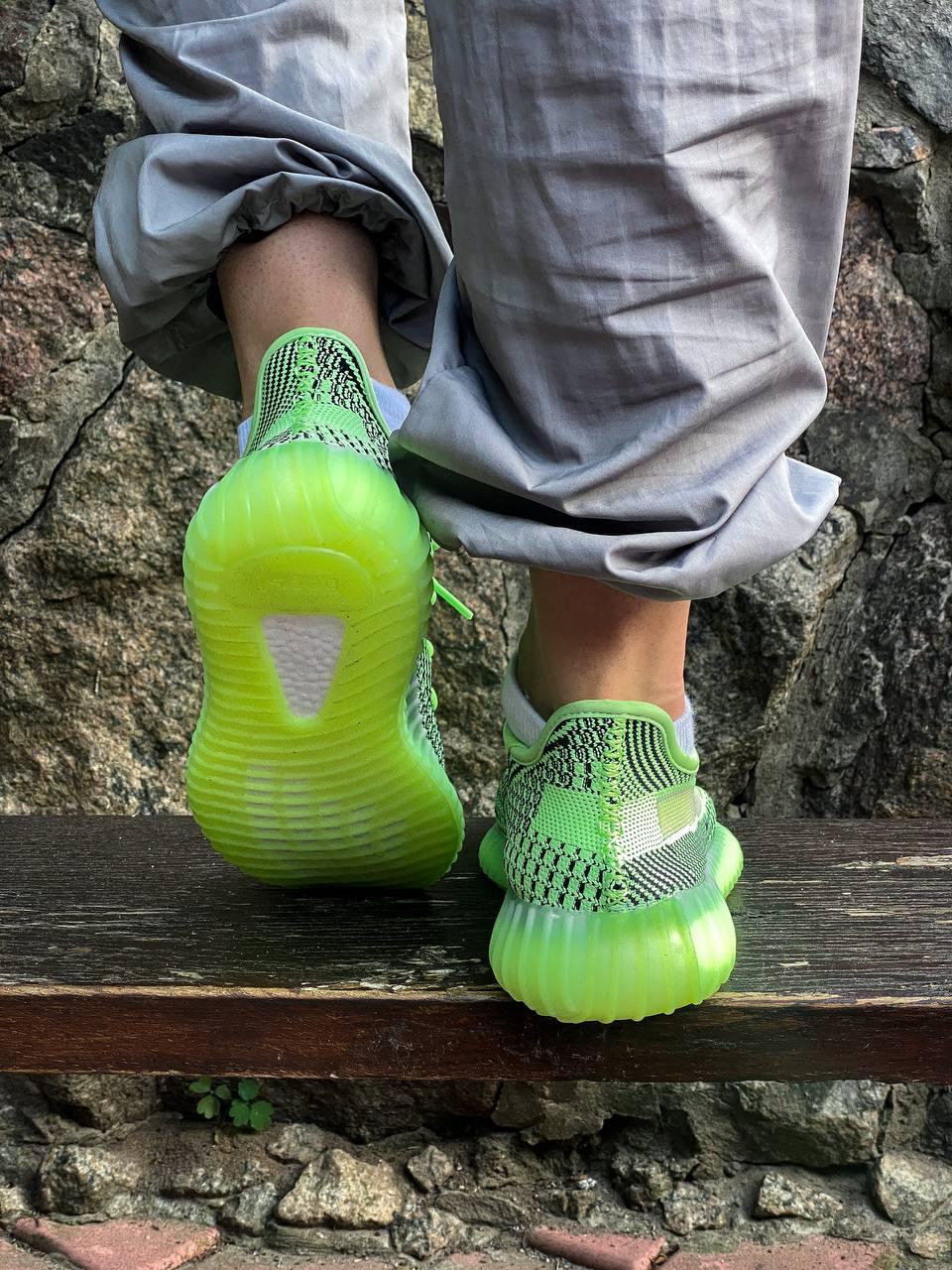 Adidas Yeezy Boost 350 v2 Yeezreel