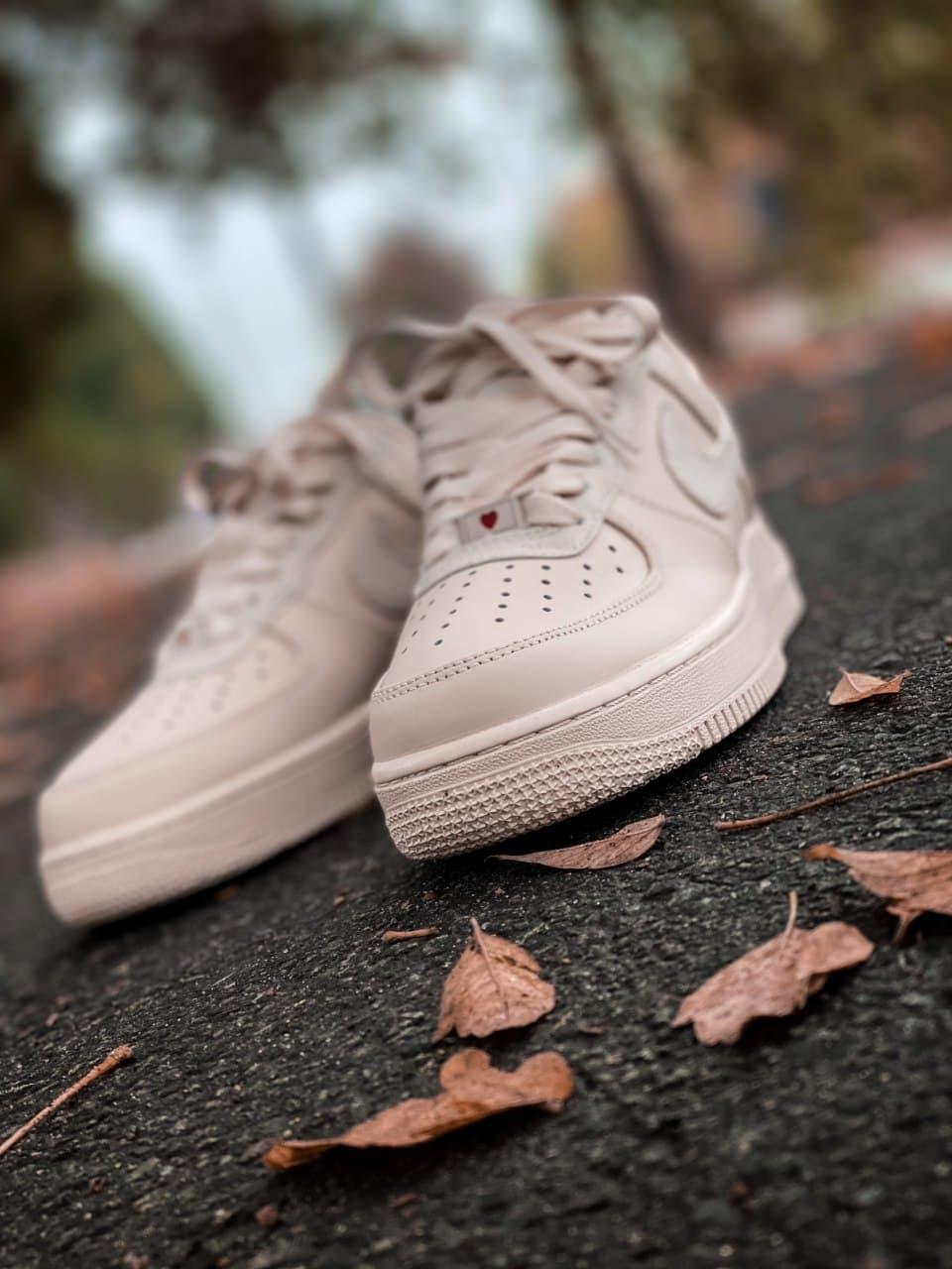 Nike Air Force 1 Beige Love