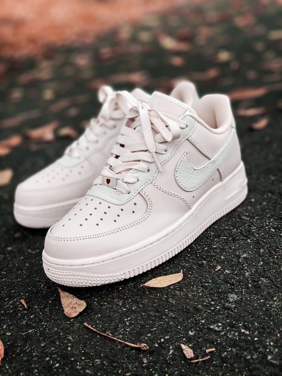 Nike Air Force 1 Beige Love