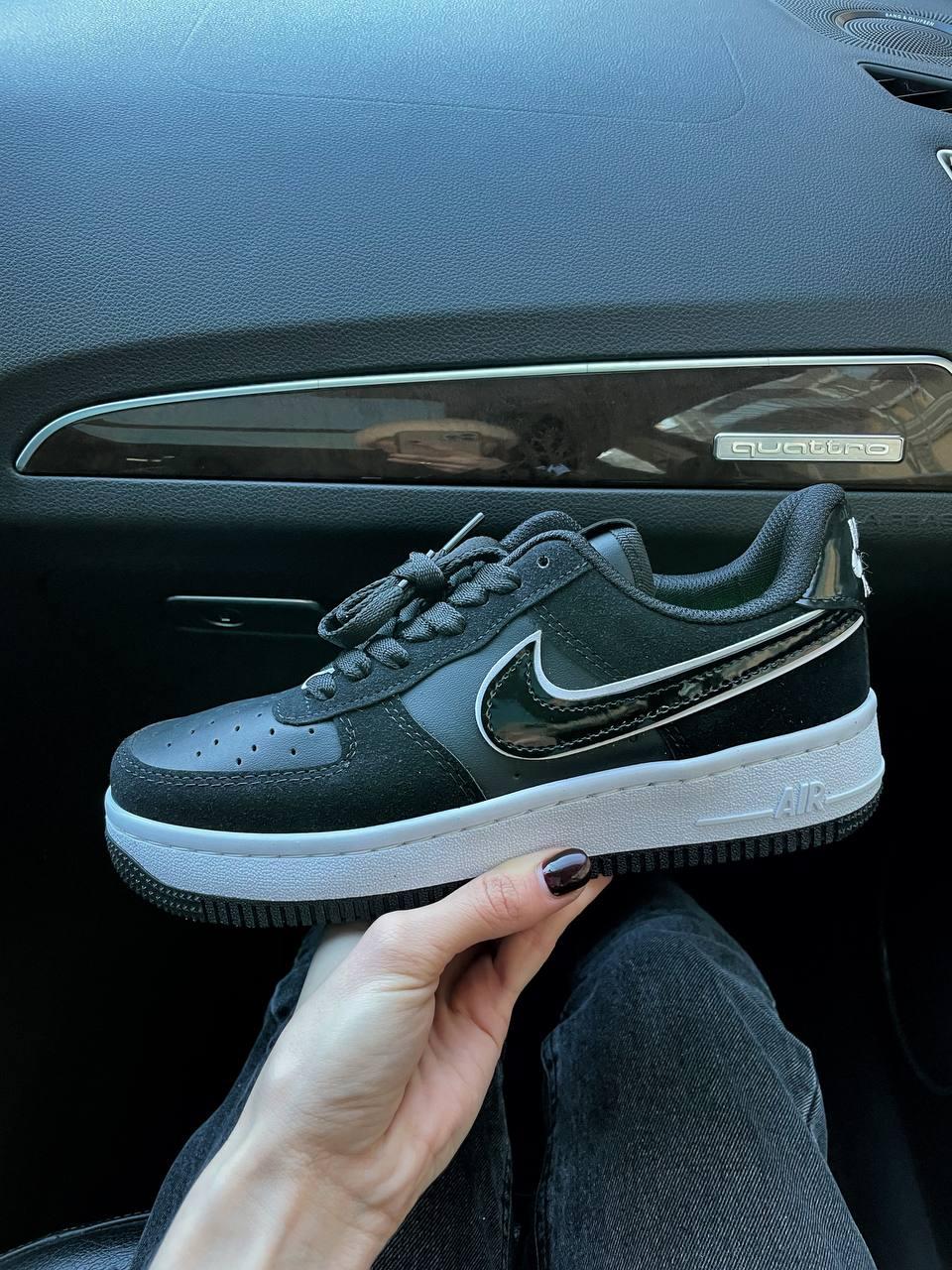 Nike Air Force 1 Low Essential Black