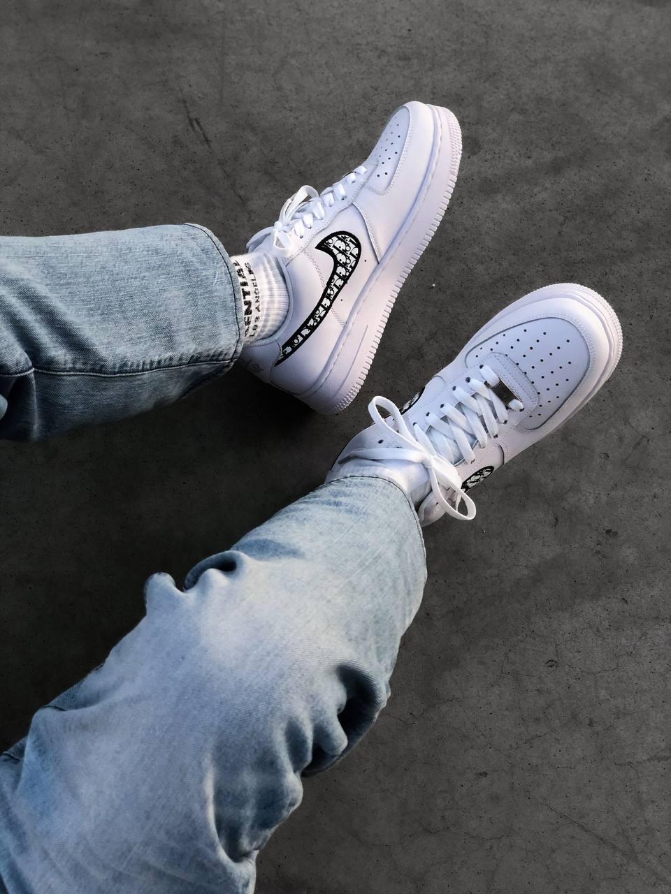 Nike Air Force 1 Dior 3