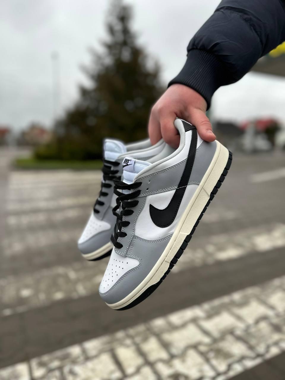 Nike Dunk Low Light Smoke Grey