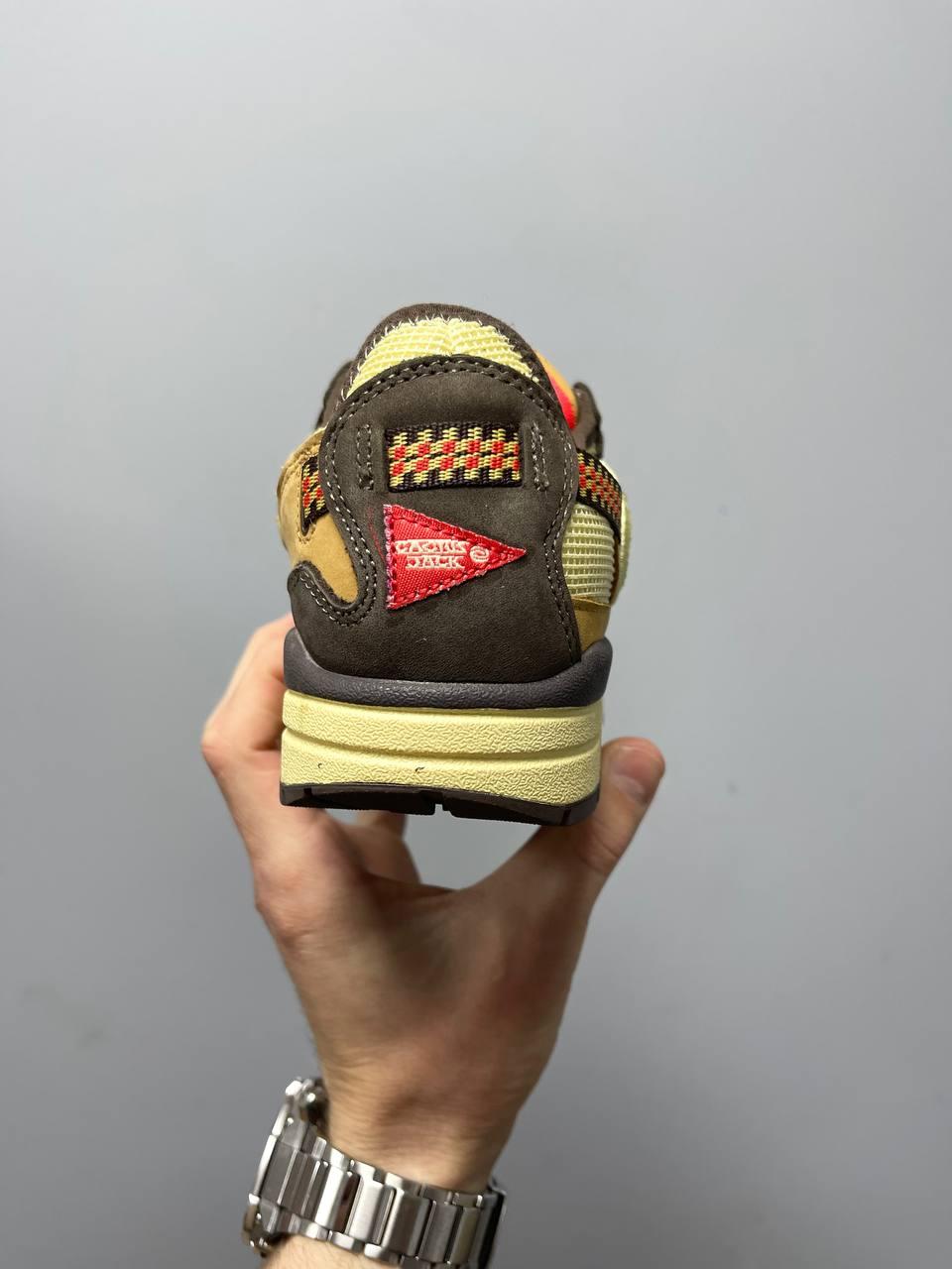 Nike Air Max 1 Travis Scott Cactus Jack Baroque Brown