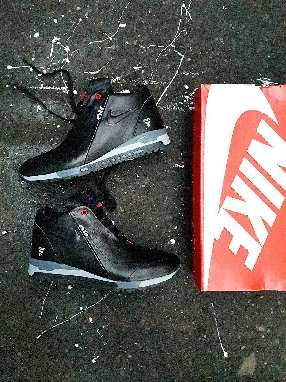 Nike Winter Sneakers Black Grey