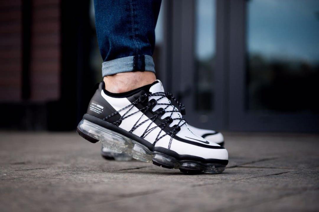Nike Vapor Max Plus 2019 Pink White Black 1