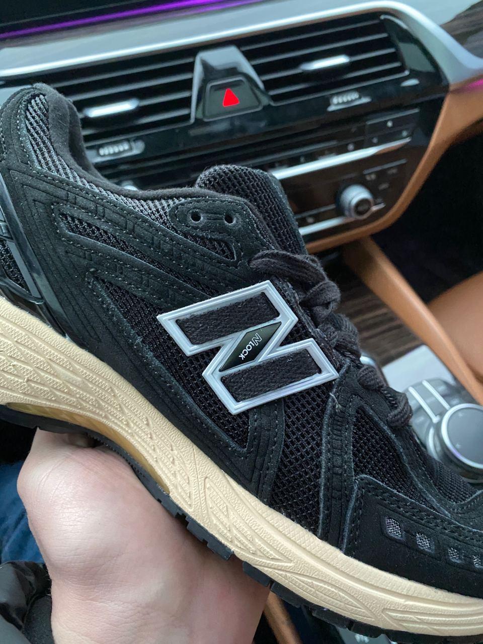 New Balance 1906R Black
