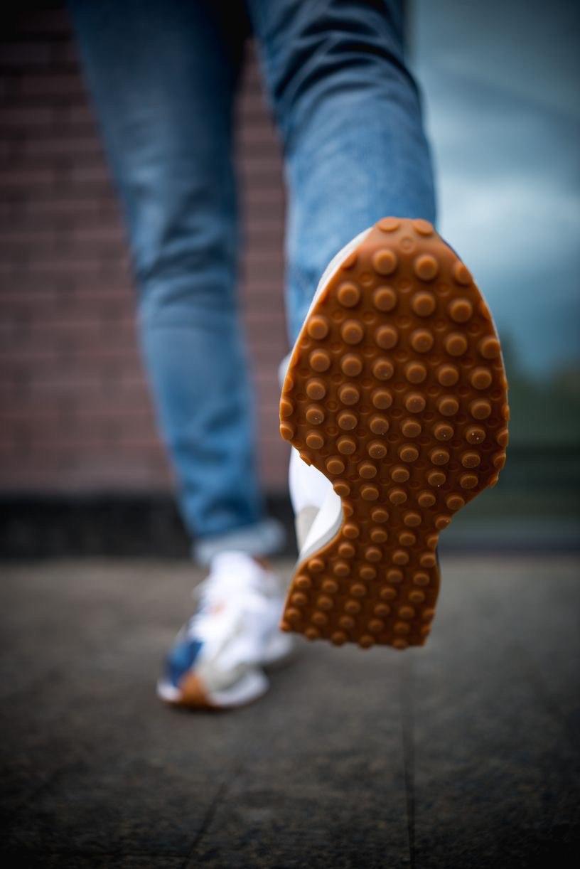 New Balance 327 Blue Levi’s