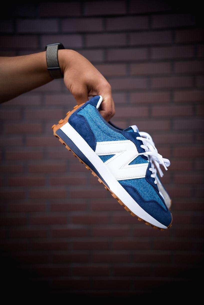 New Balance 327 Blue Levi’s
