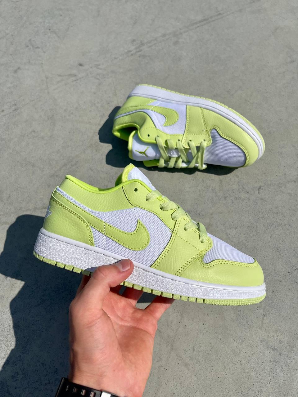 Nike Air Jordan Retro 1 Low Lime Light