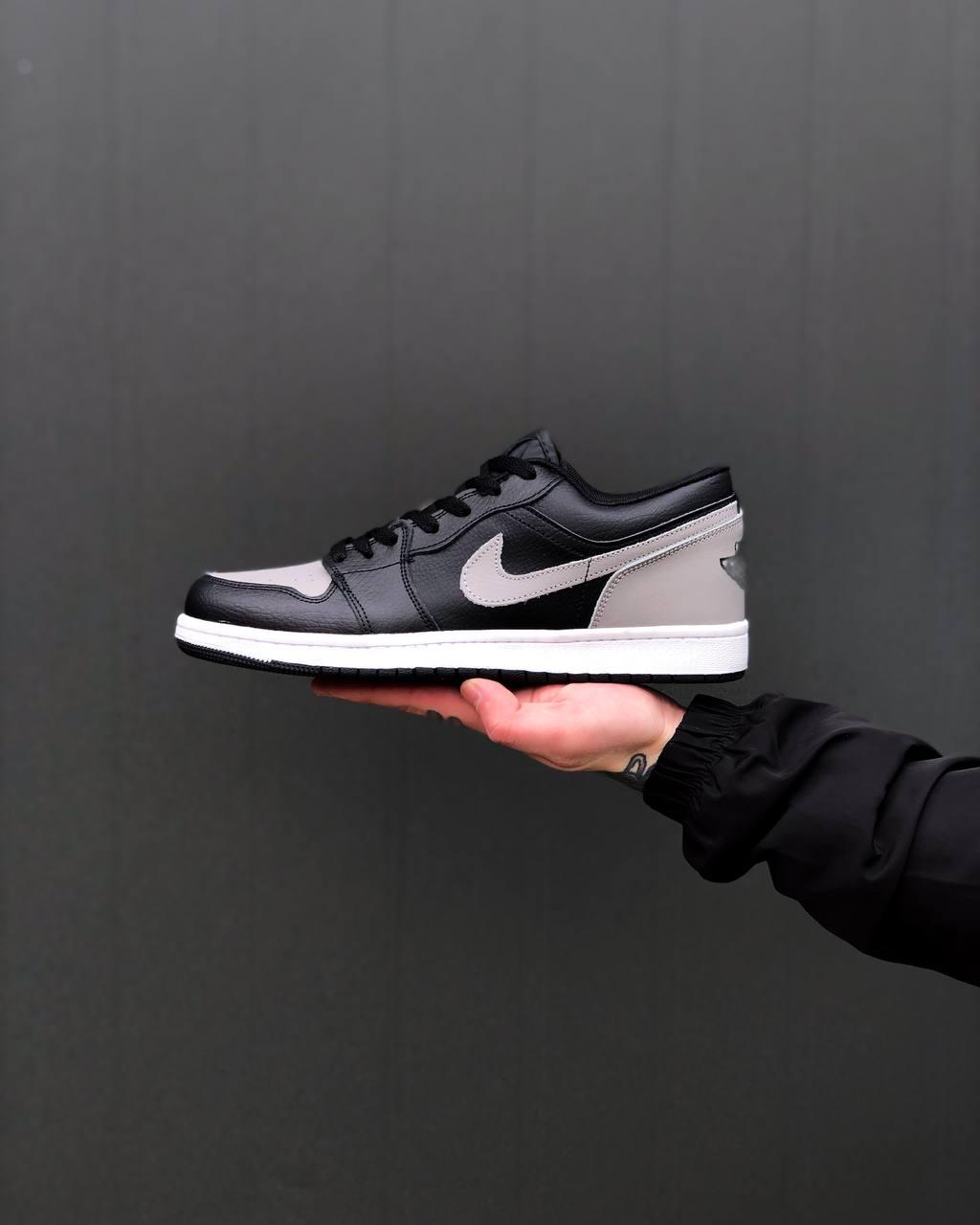 Nike Air Jordan Retro 1 Low Black Grey White 1