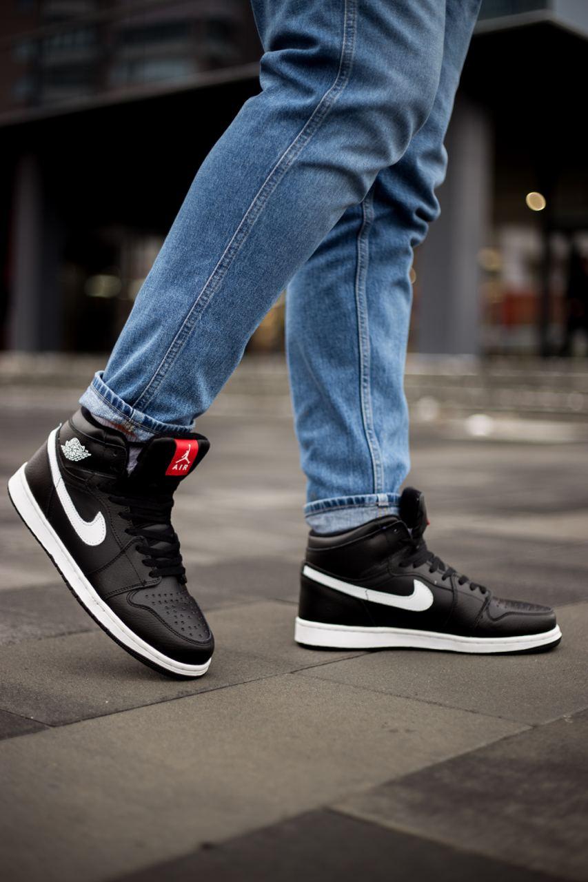 Nike Air Jordan 1 High Black White Winter