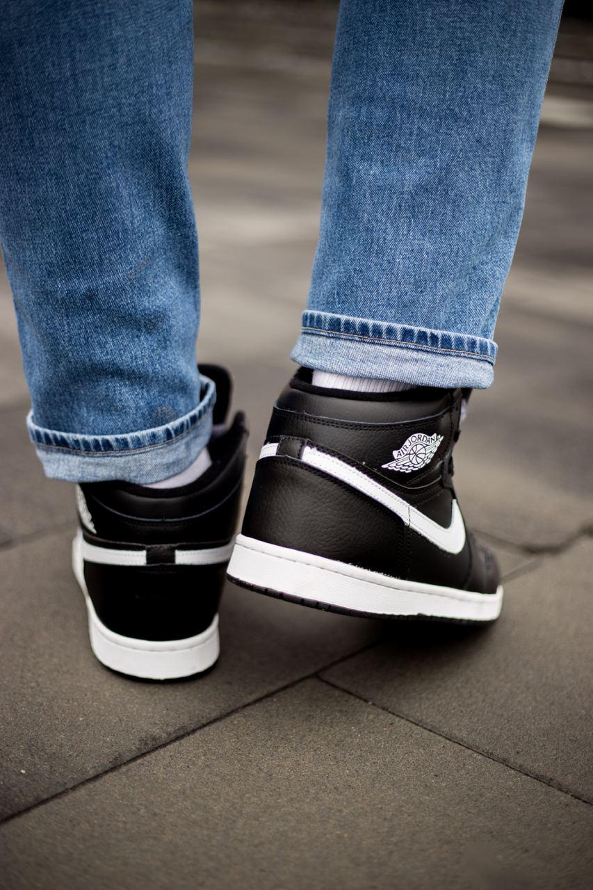Nike Air Jordan 1 High Black White Winter